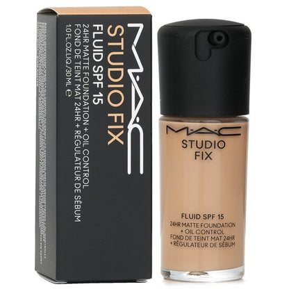 MAC Studio Fix Fluid Foundation SPF 15 -  NC16 30ml